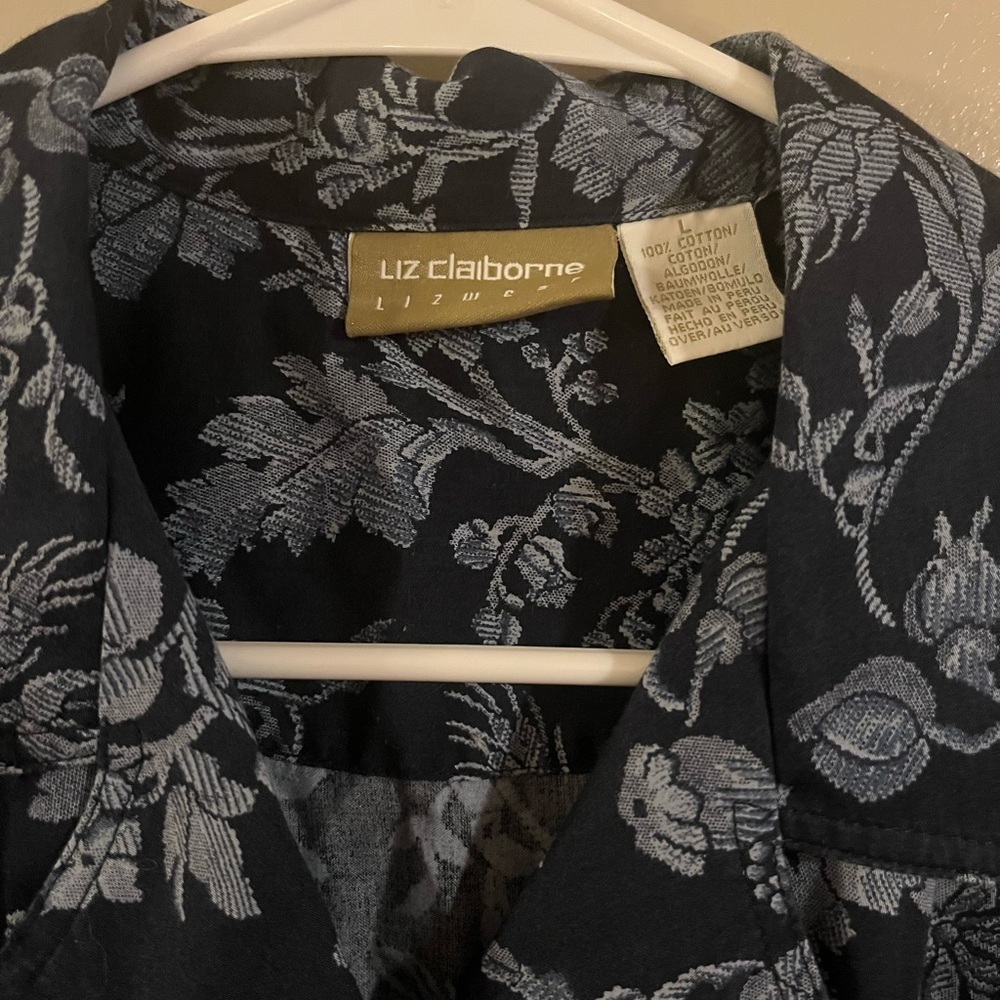 Liz Claiborne Women's Floral‎ Top - Blue and Gray - Picture 2 of 3